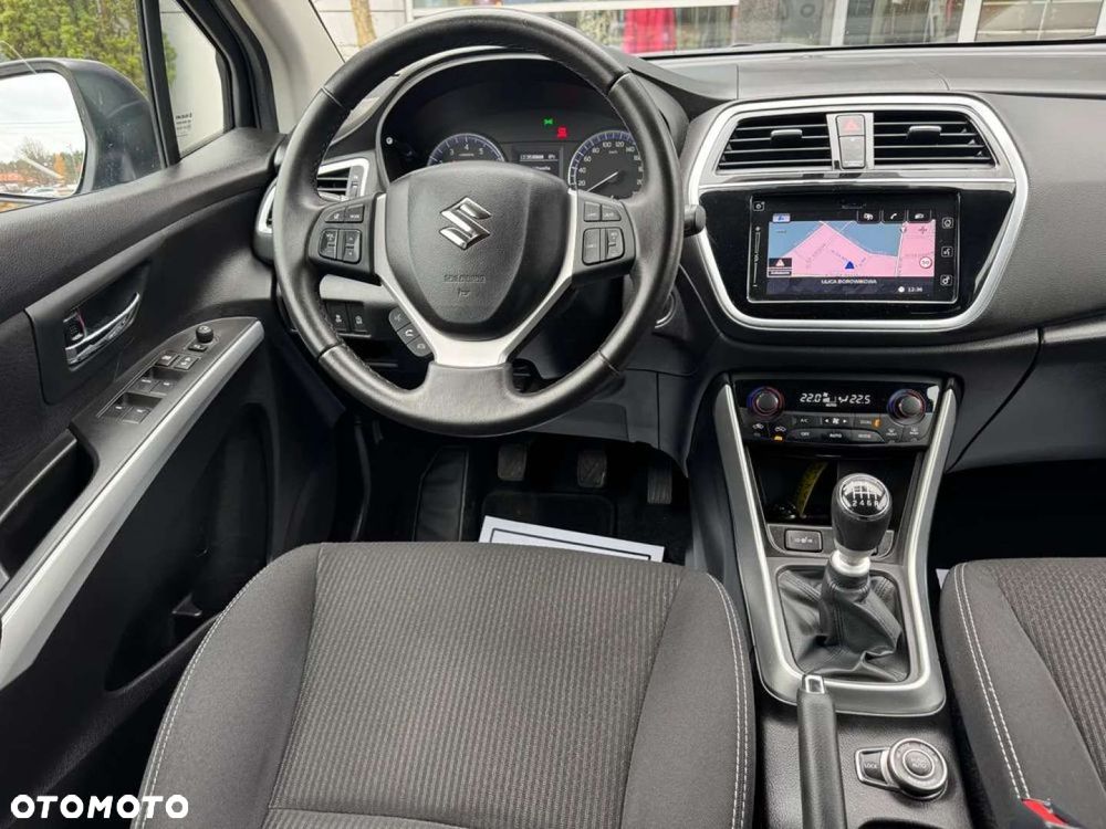 Suzuki SX4 S-Cross - 16