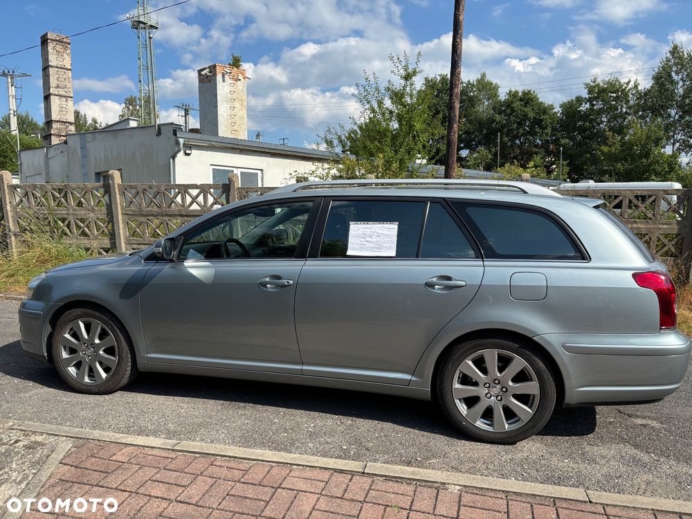 Toyota Avensis 2.0 D-4D Luna - 3