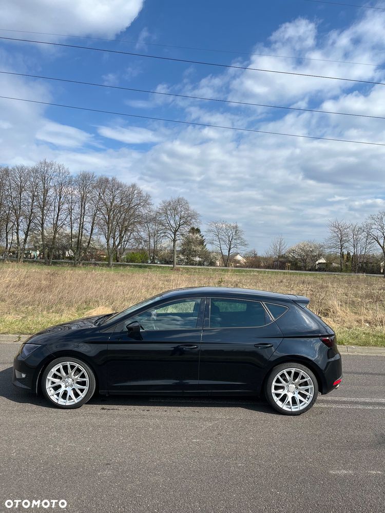 Seat Leon ver-2-0-tdi-dpf-ecomotive-dsg-fr - 3