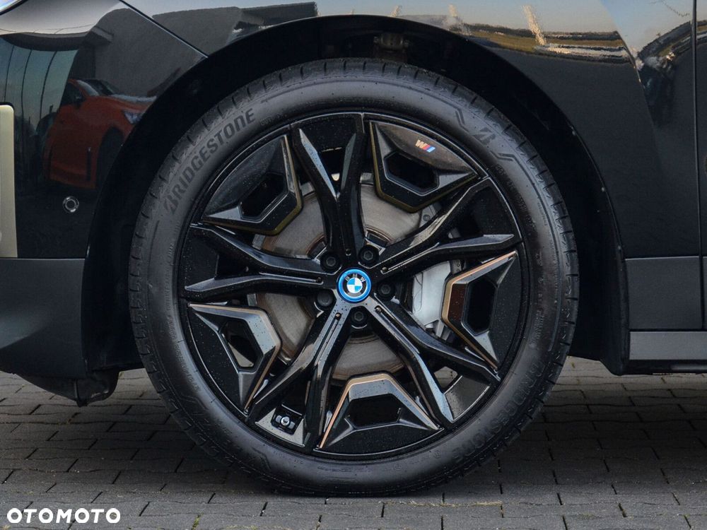 BMW iX xDrive50 111.5kWh Signature - 8