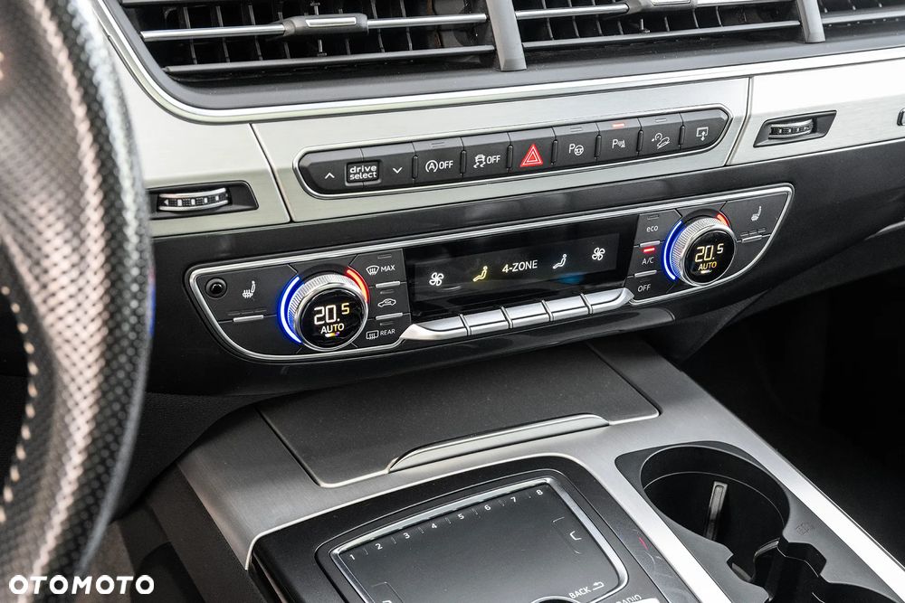 Audi Q7 - 27