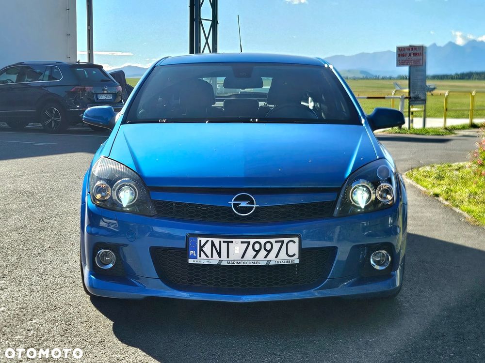 Opel Astra OPC - 2