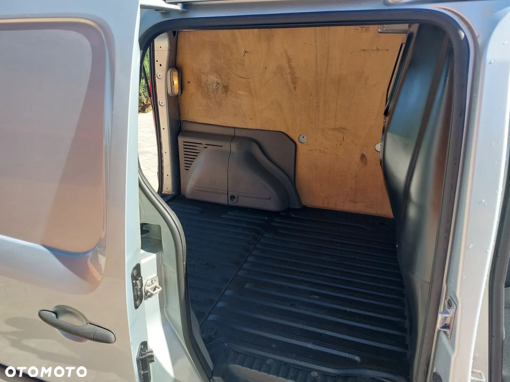 Renault Kangoo - 16