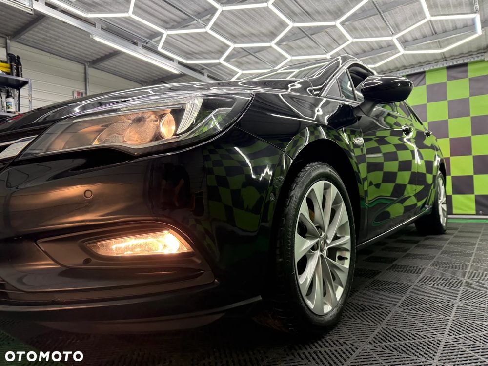 Opel Astra 1.4 Turbo Edition - 17