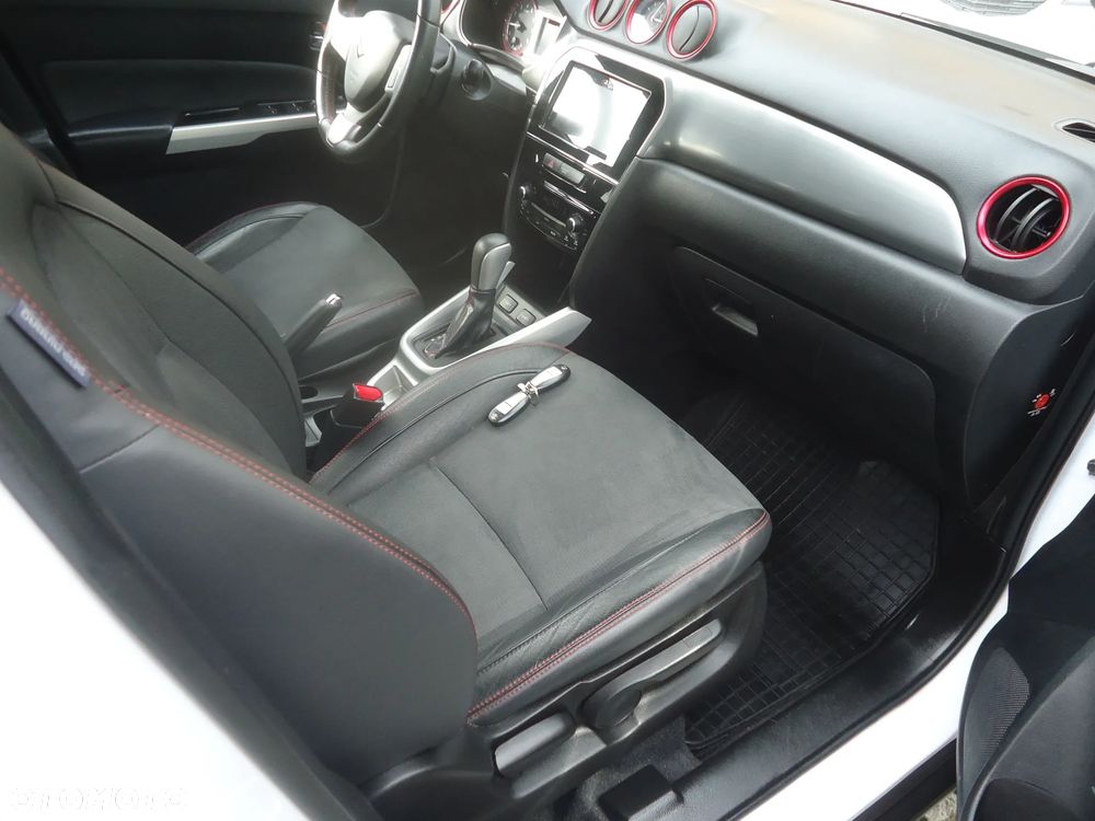 Suzuki Vitara 1.4 Boosterjet Automatik S - 22