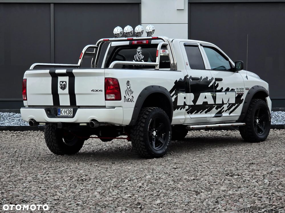 Dodge RAM 1500 5.7 4x4 - 17