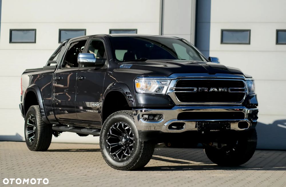 RAM 1500 5.7 Crew Cab Shortbed Bighorn Chrome - 4