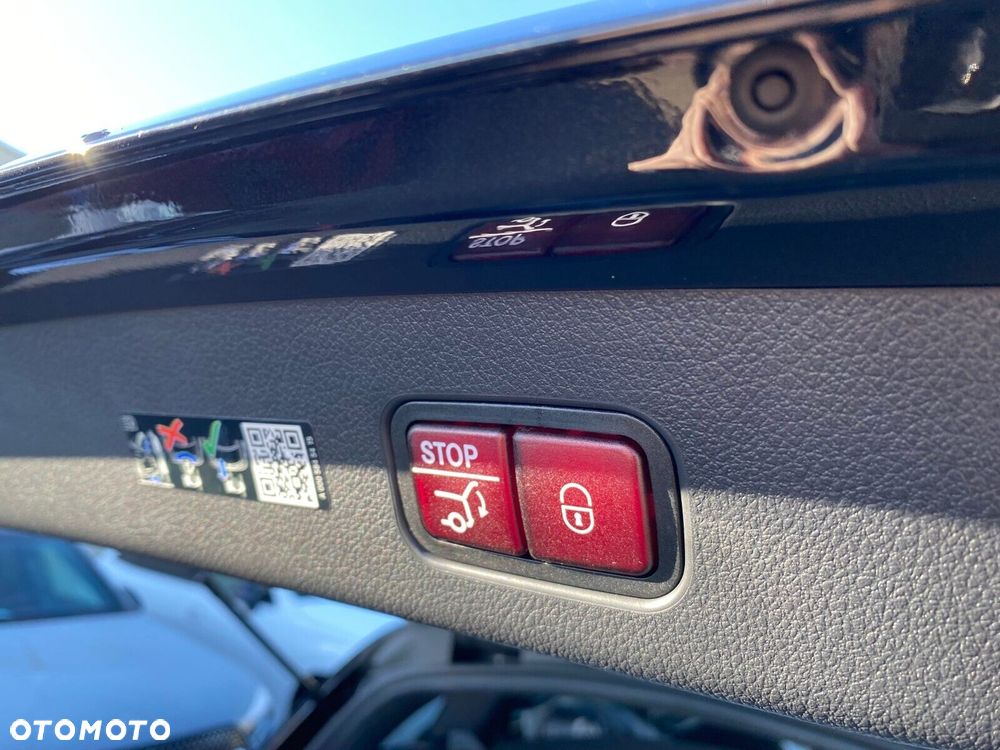 Mercedes-Benz GLC - 26