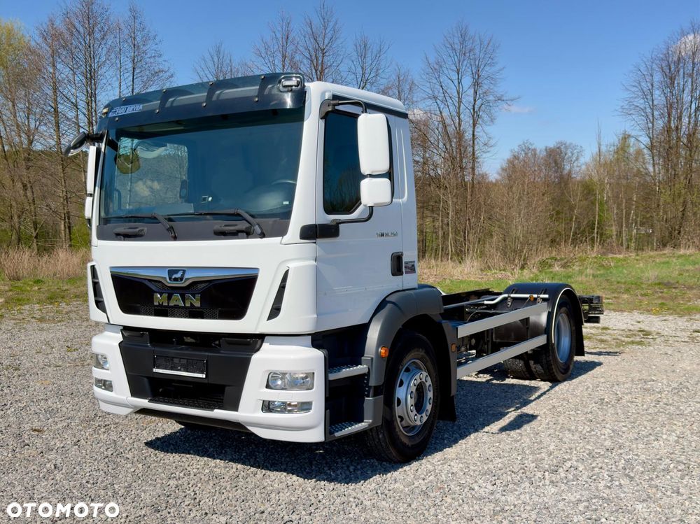 MAN TGM 18.250 / 18.290 / BLOKADA MKSTU / RAMA / WYWROT / HAKOWIEC / KIPER / BECZKA / UTRZYMANIE DRÓG / E6 / ROZSTAW OSI 3.70M / STAN BARDZO DOBRY - 13