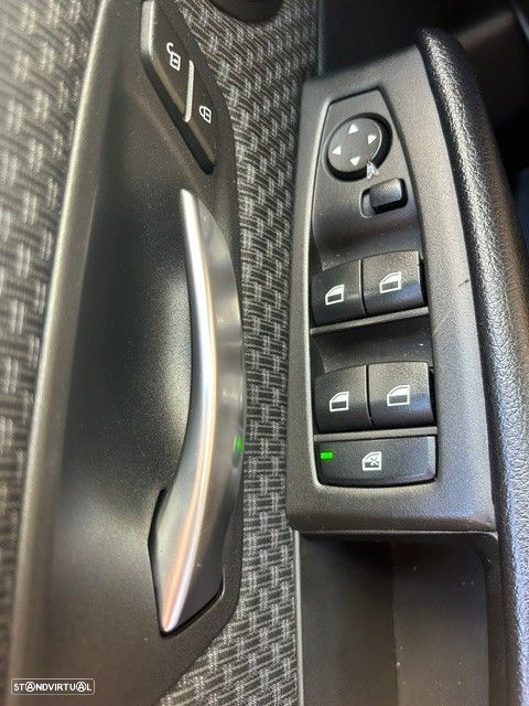 BMW 216 Active Tourer d Advantage Auto - 21