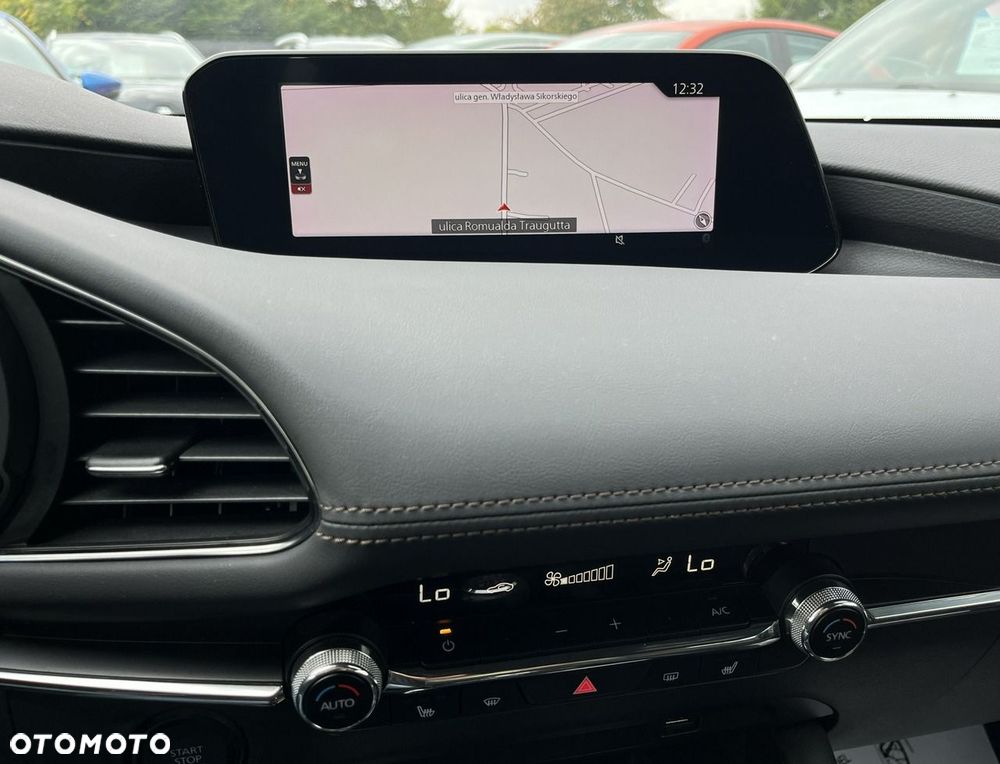 Mazda 3 - 16