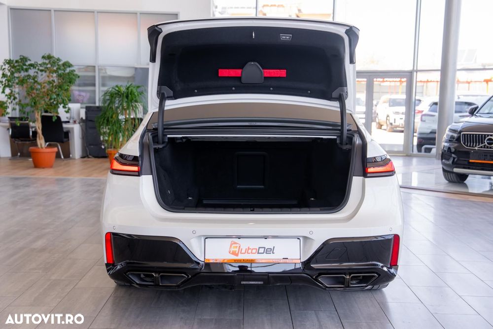 BMW Seria 7 750e xDrive AT PHEV - 22