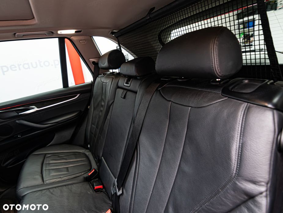BMW X5 xDrive40d - 29