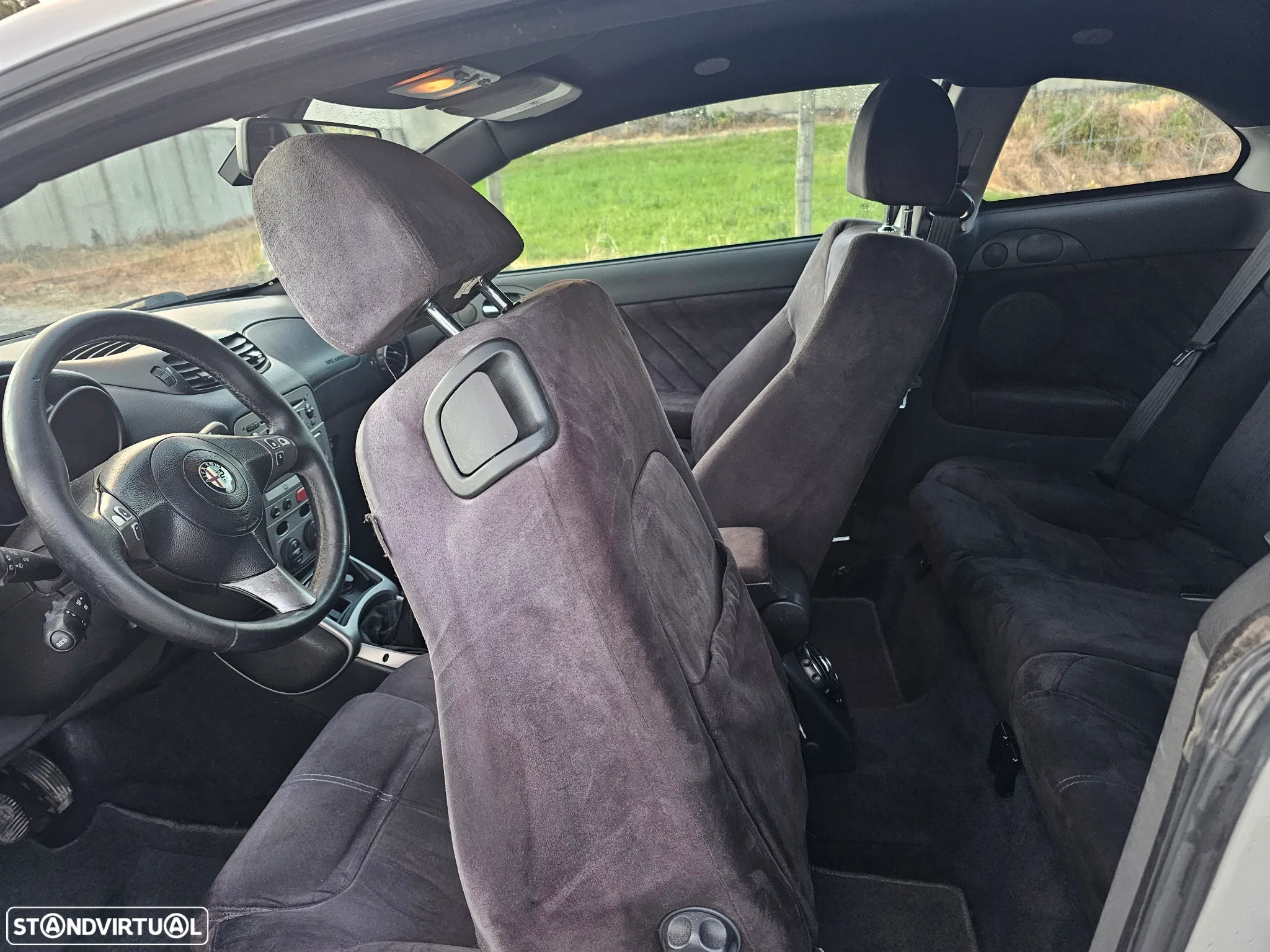Alfa Romeo GT 1.9 JTD M-JET - 15