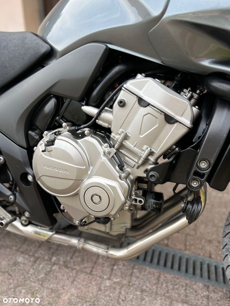 Honda CBF - 12