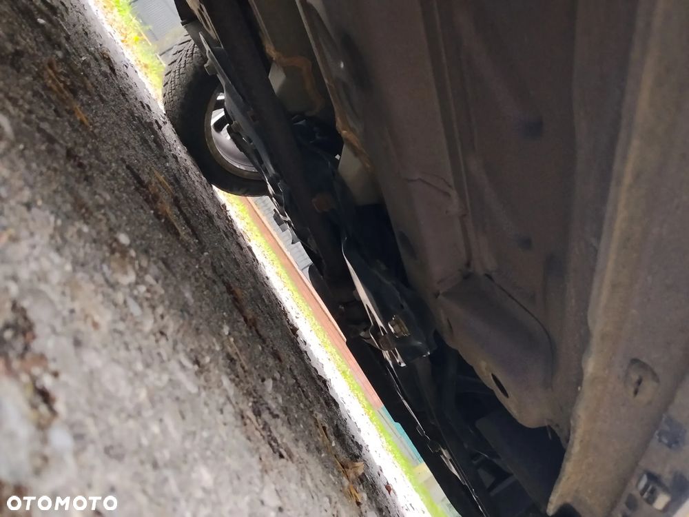 Ford KA 1.2 Titanium ASS EU6 - 23