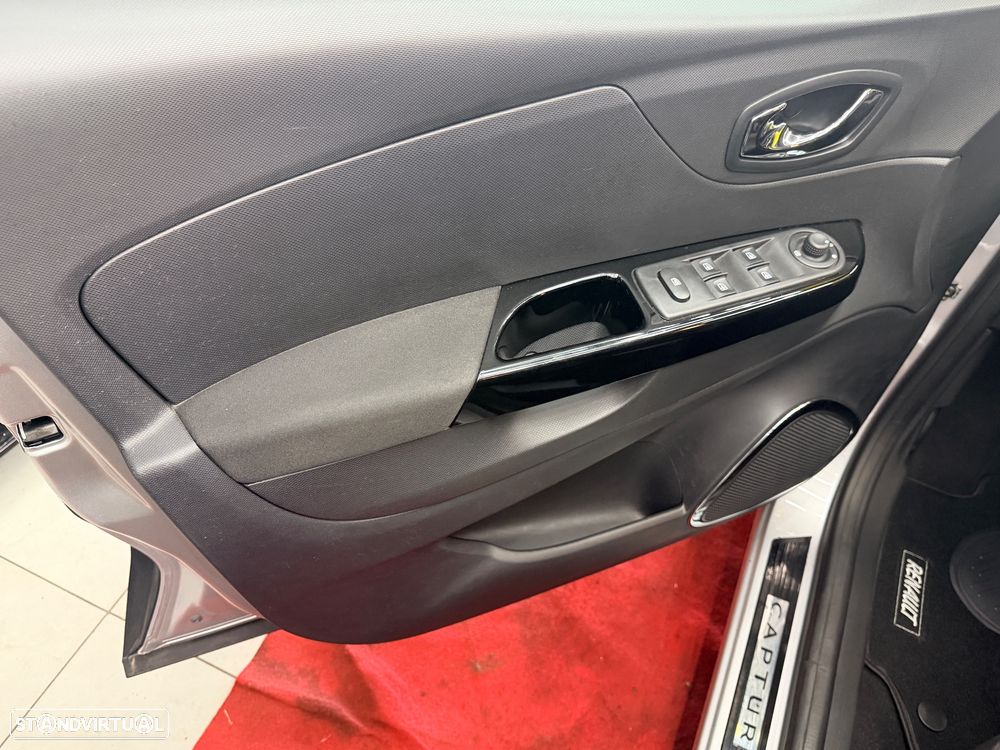 Renault Captur ENERGY dCi 90 S&S Intens - 17