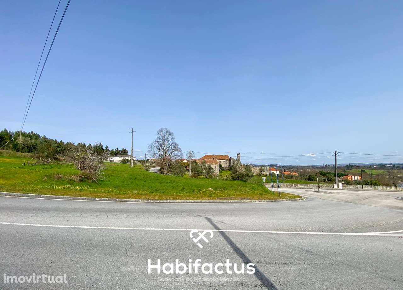 Quinta para Venda na Freguesia de Senhorim – Nelas - Viseu - Grande imagem: 2/23