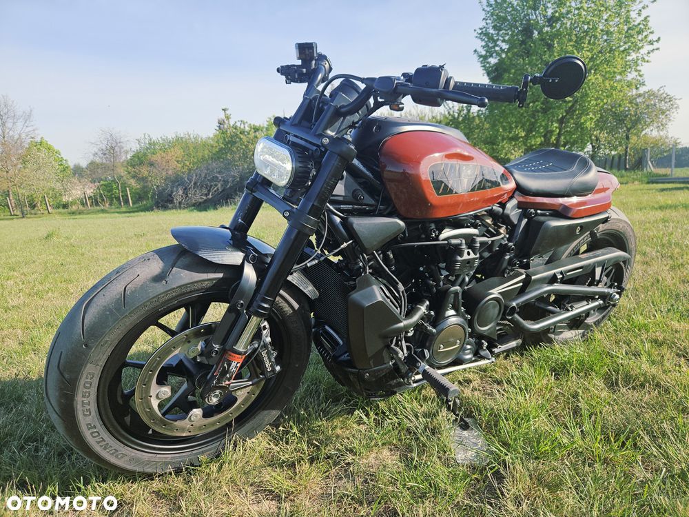 Harley-Davidson Sportster - 13
