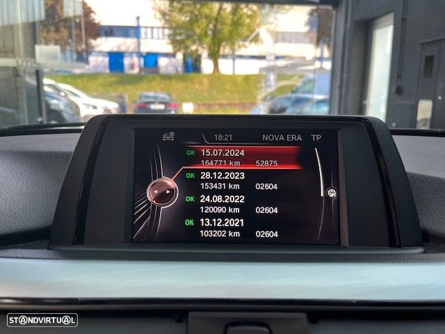 BMW 318 d Touring - 15