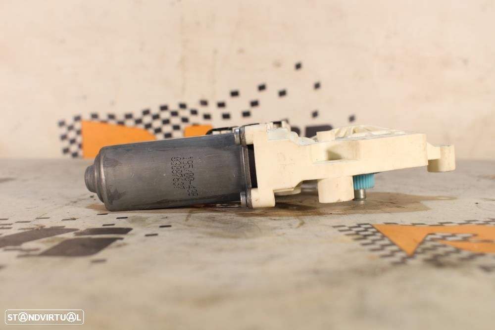 Motor Do Elevador De Vidro Traseiro Esquerdo Seat Leon (1P1)  1K095970 - 6