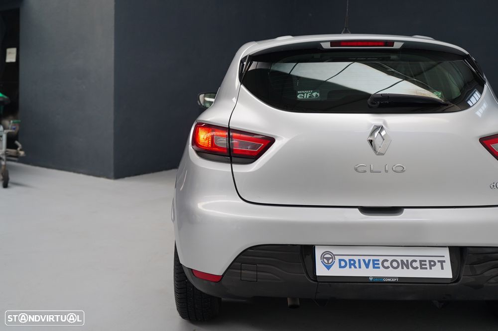 Renault Clio 1.5 dCi Confort - 19