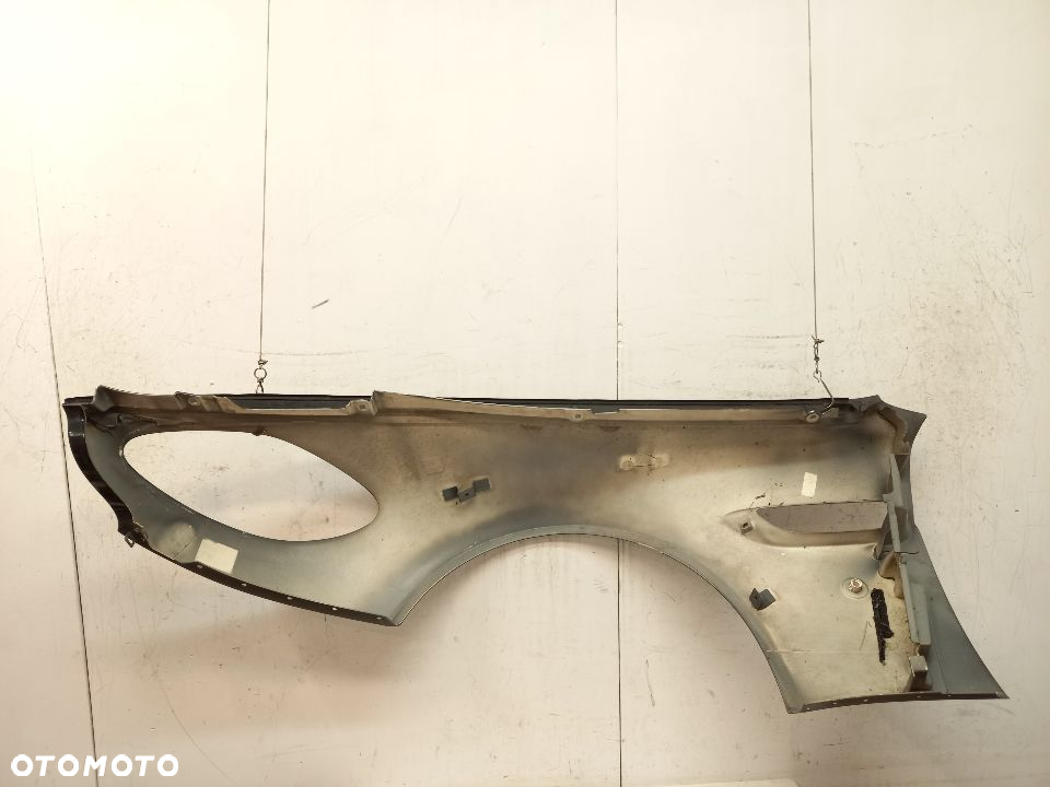 Aston Martin Vantage Błotnik Prawy przedni przod - 10