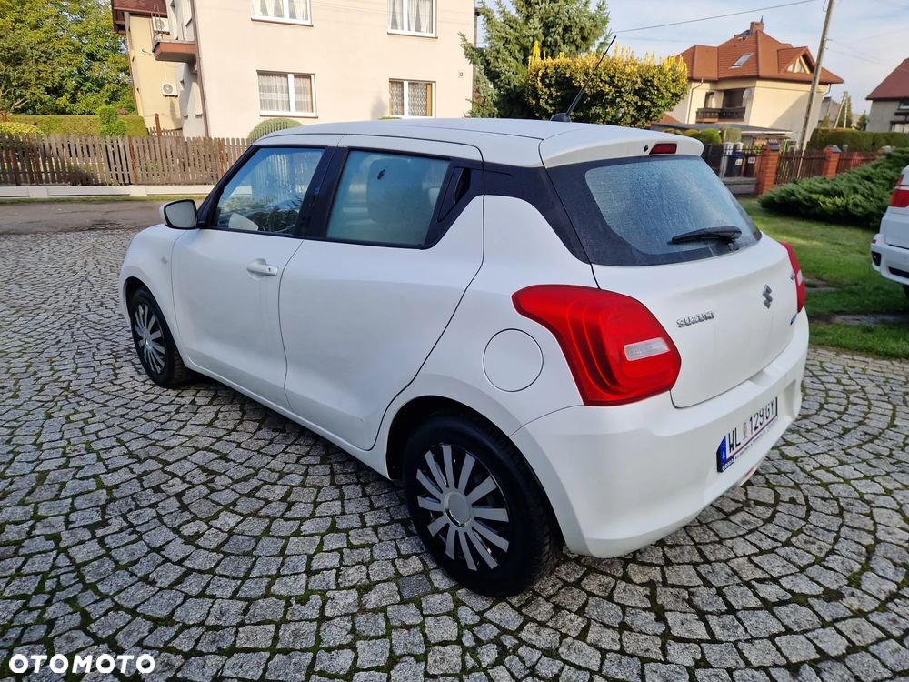 Suzuki Swift 1.2 Dualjet SHVS Elegance - 11