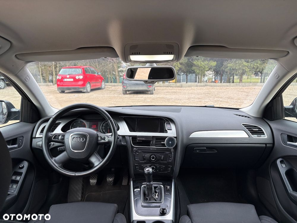 Audi A4 Avant 2.0 TDI - 6
