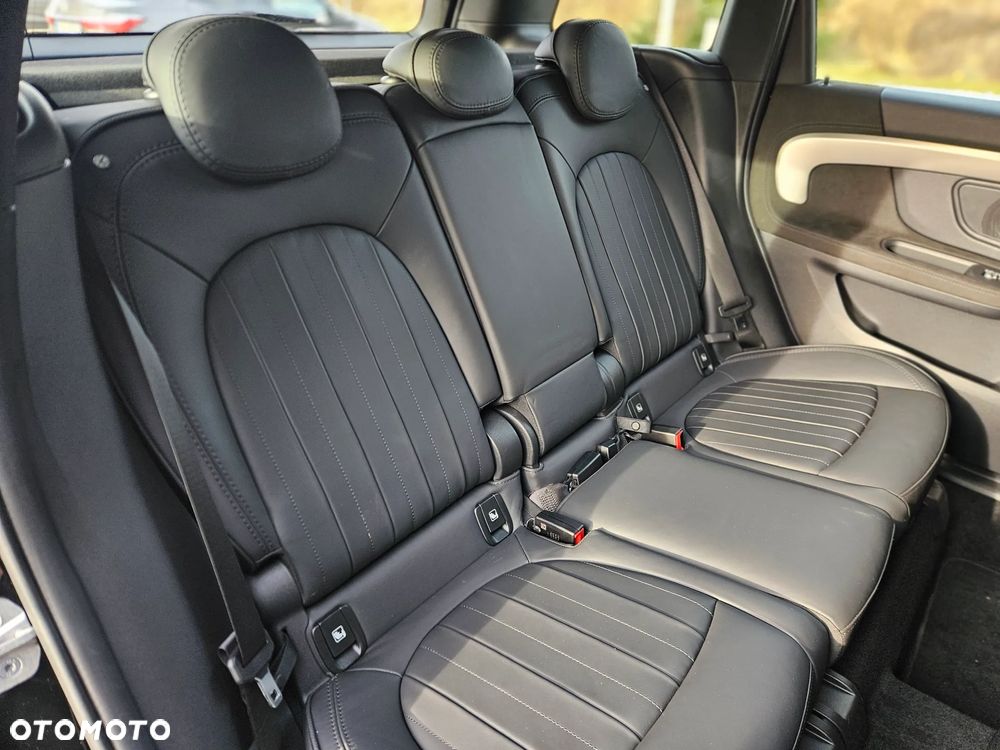 MINI John Cooper Works ALL4 sport - 34