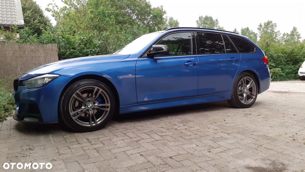 BMW Seria 3 320i xDrive M Sport - 38