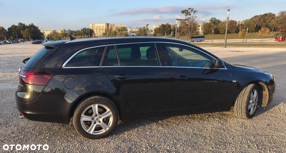 Opel Insignia 2.0 T SportsTourer 4x4 ecoFLEX Start/Stop - 15