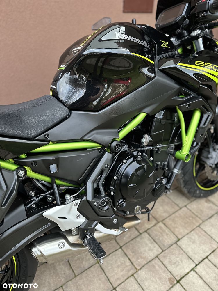 Kawasaki Z 650 - 15