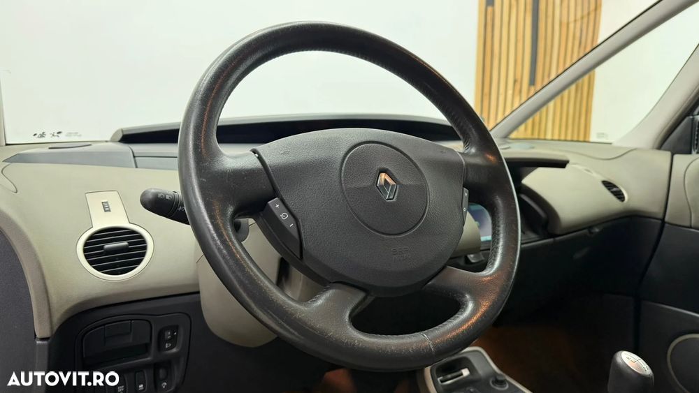 Renault Grand Espace 2.0 Expression - 18