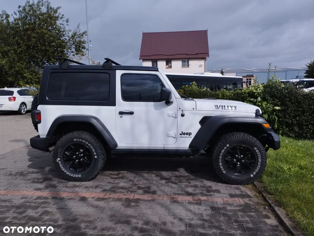 Jeep Wrangler - 3