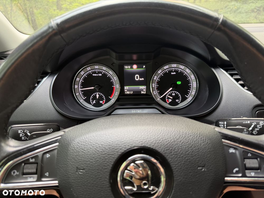 Skoda Octavia 2.0 TDI 4x4 Style DSG - 13