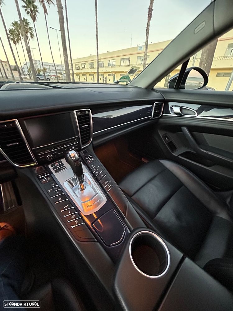Porsche Panamera S Hybrid - 37