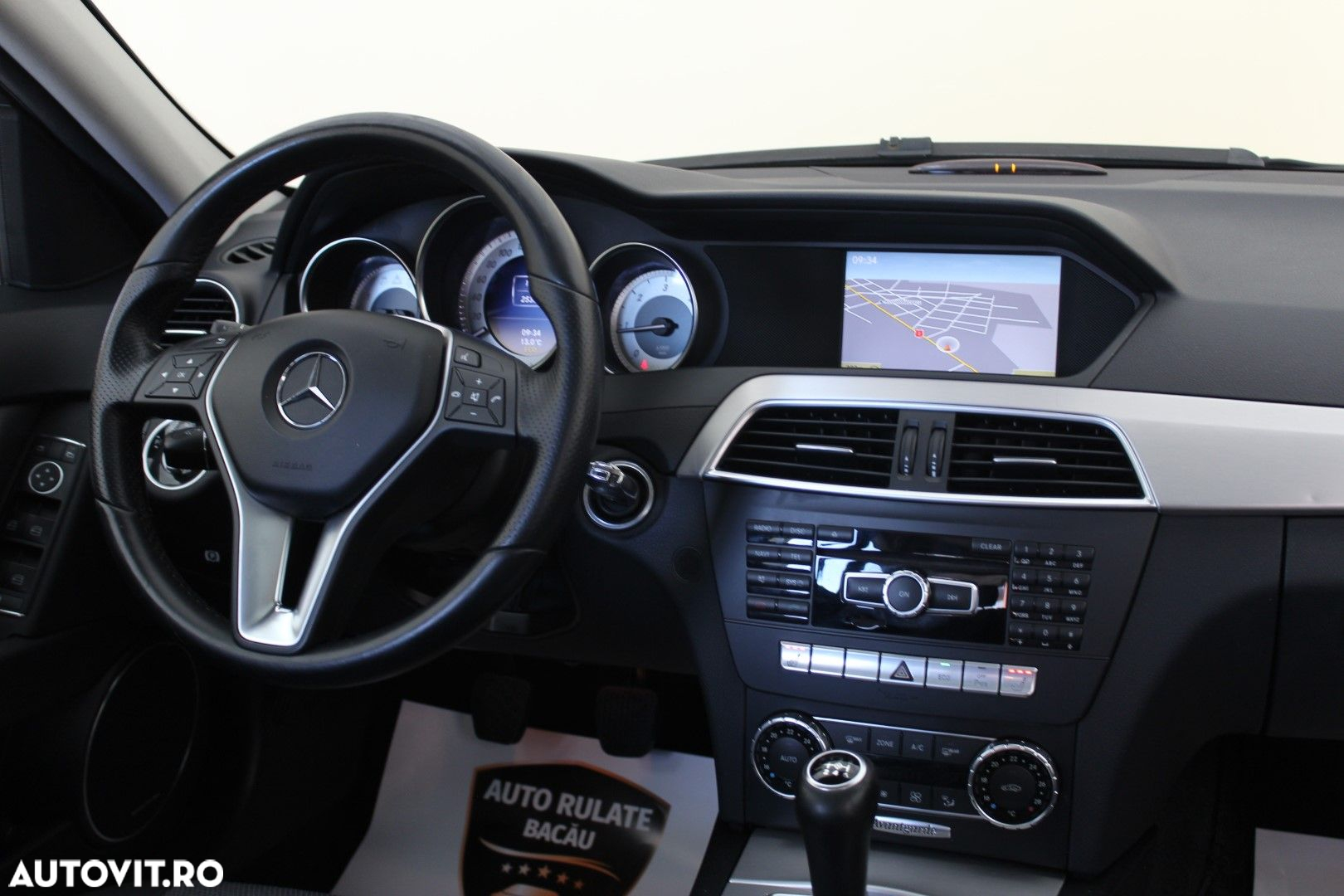 Mercedes-Benz T - 14