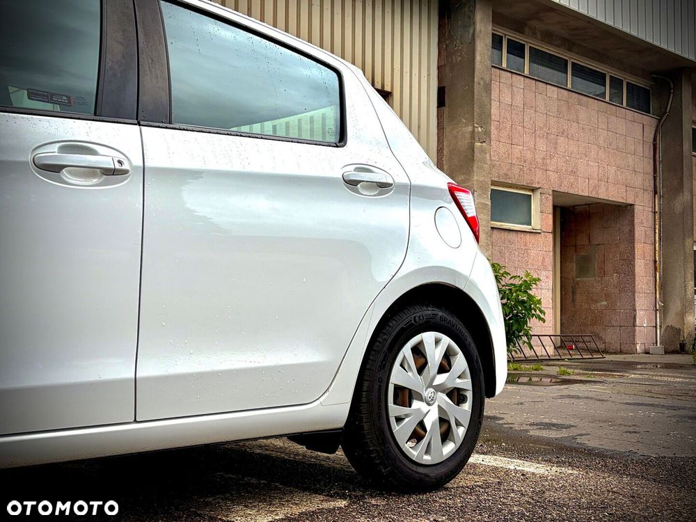 Toyota Yaris - 11