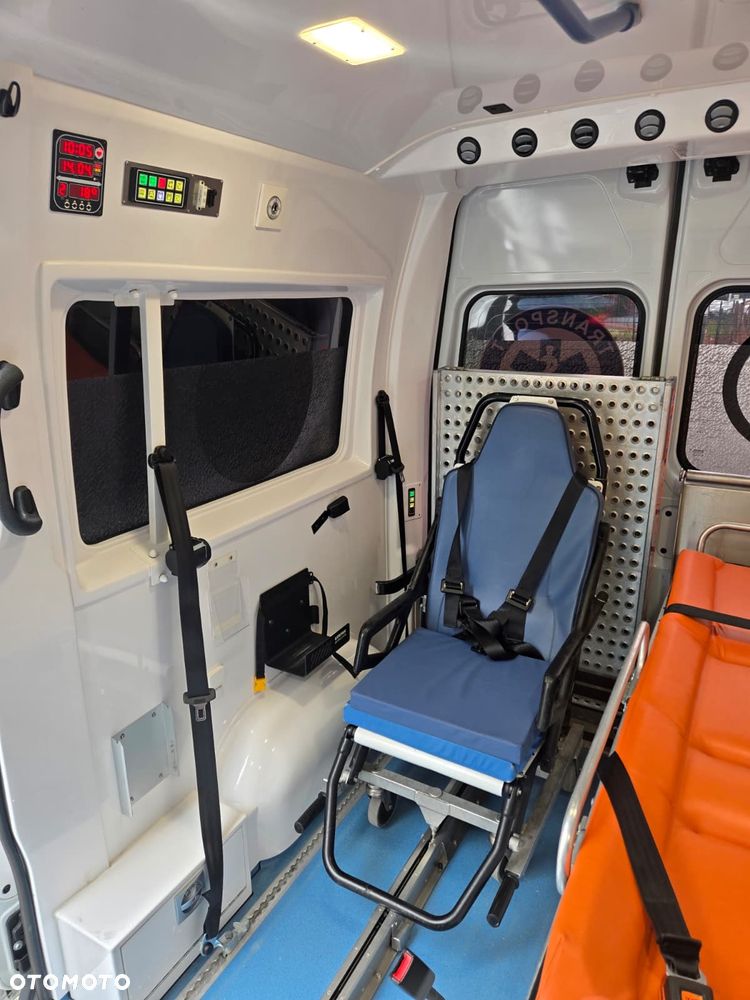 Renault Master Ambulans karetka Gwarancja - 18