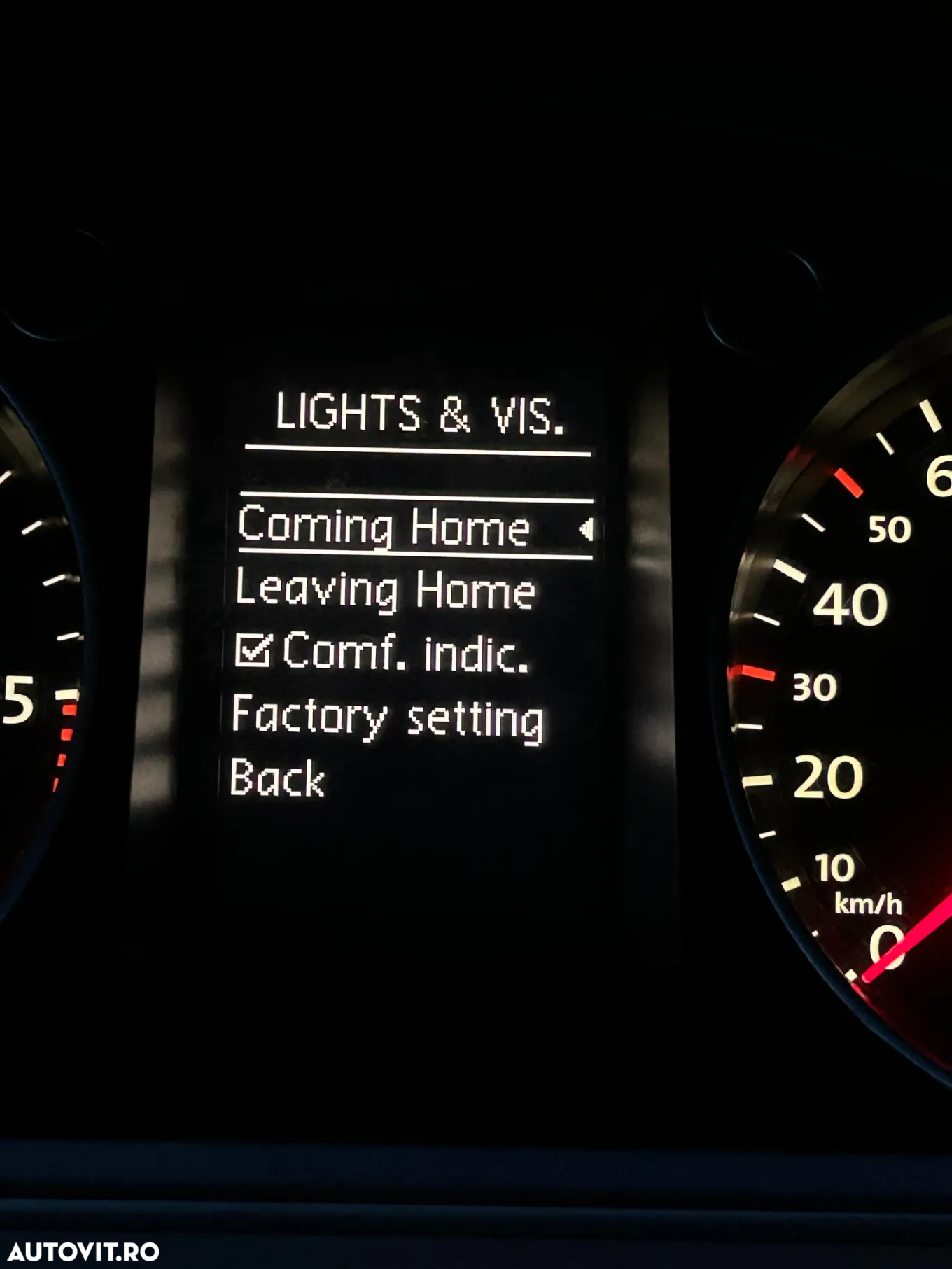 Volkswagen Passat CC 2.0 TDI DSG - 37