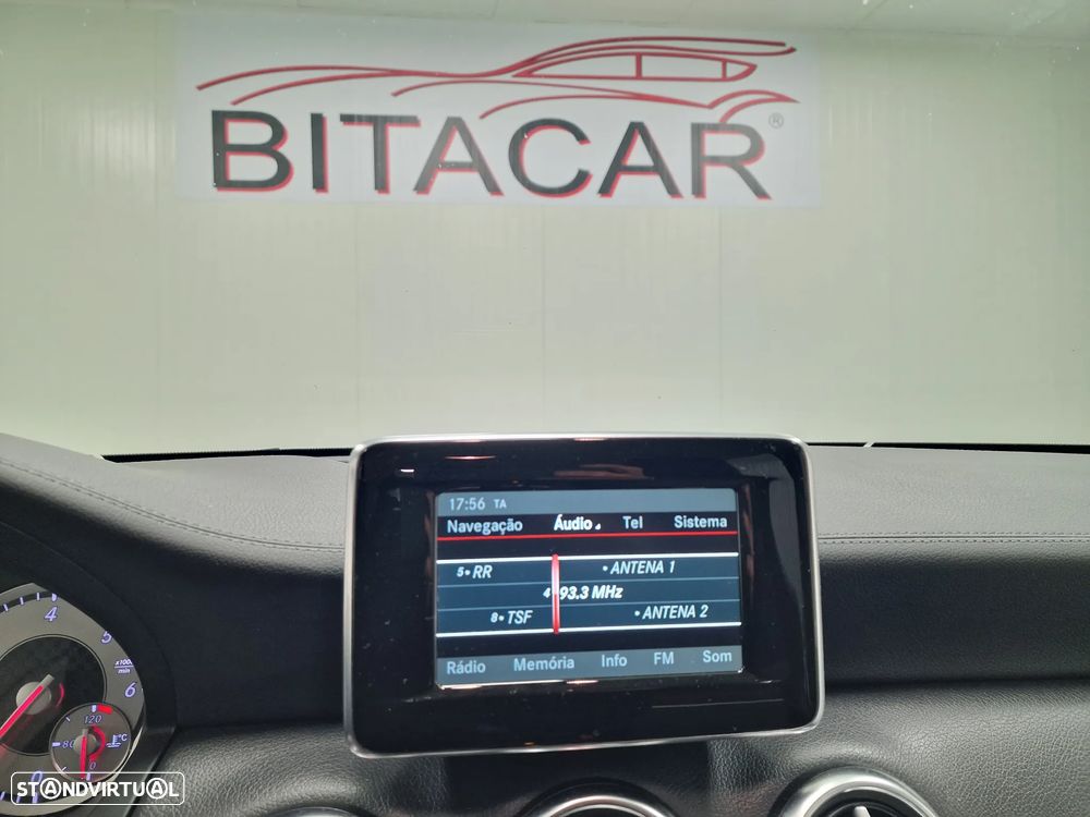 Mercedes-Benz A 180 d AMG Line - 49