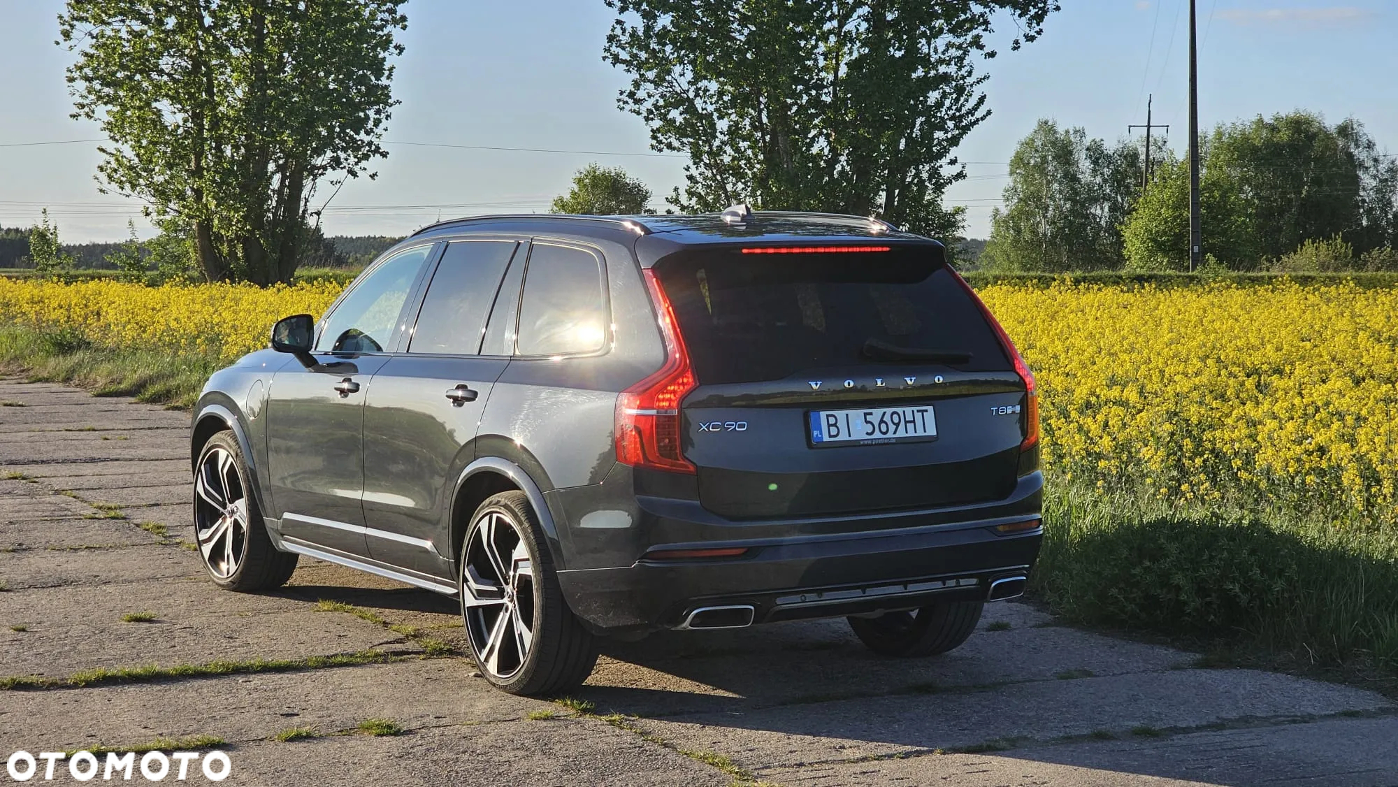 Volvo XC 90 T8 AWD Plug-In Hybrid R-Design 7os - 11