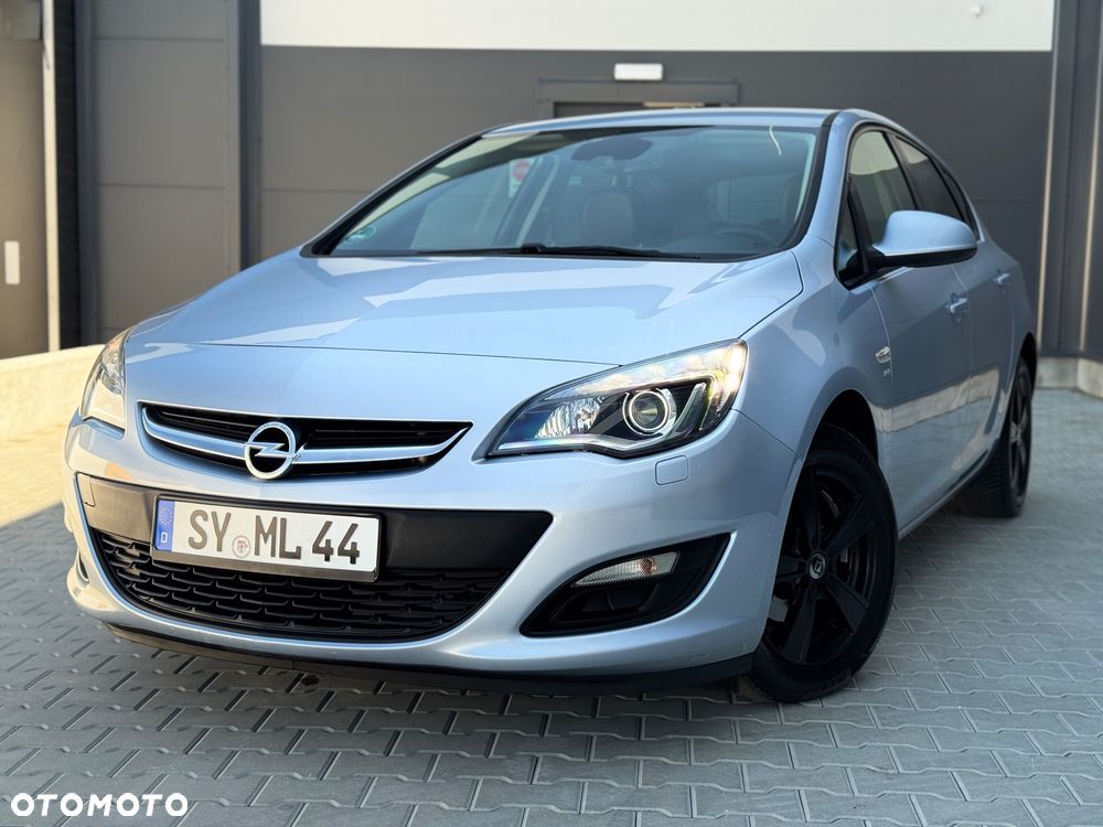 Opel Astra 1.4 Turbo Active - 3