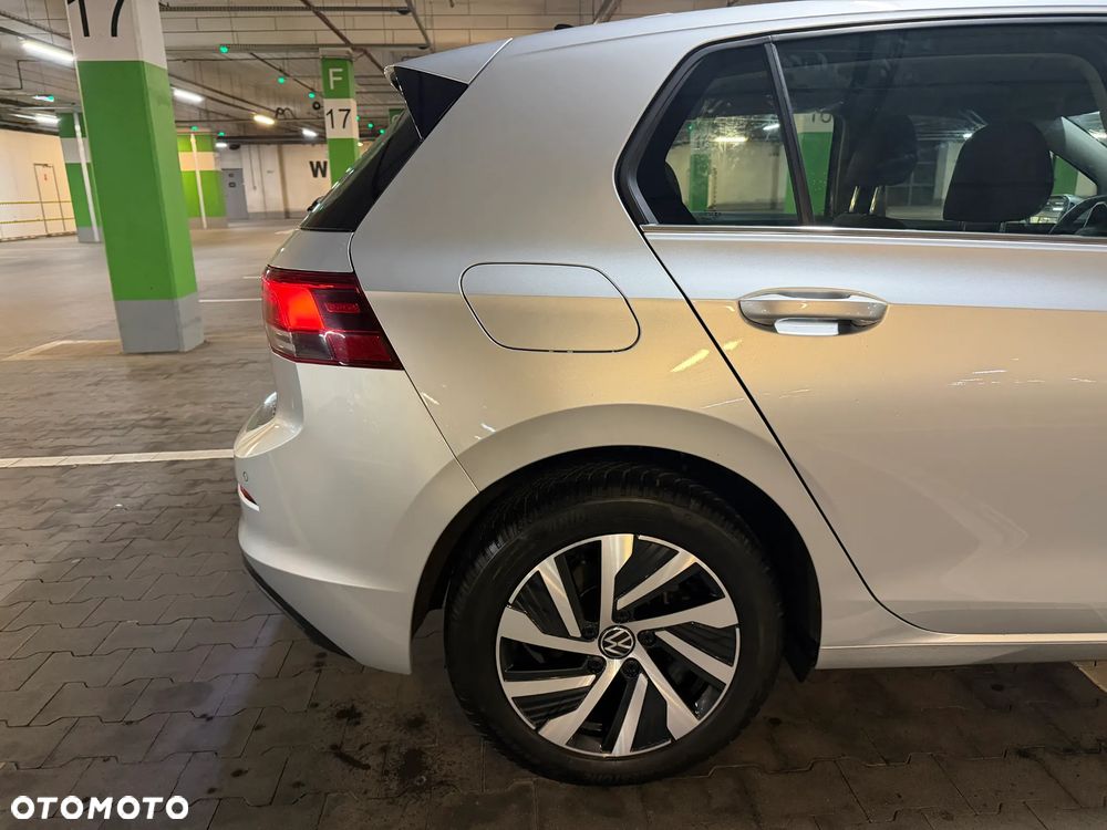 Volkswagen Golf - 9