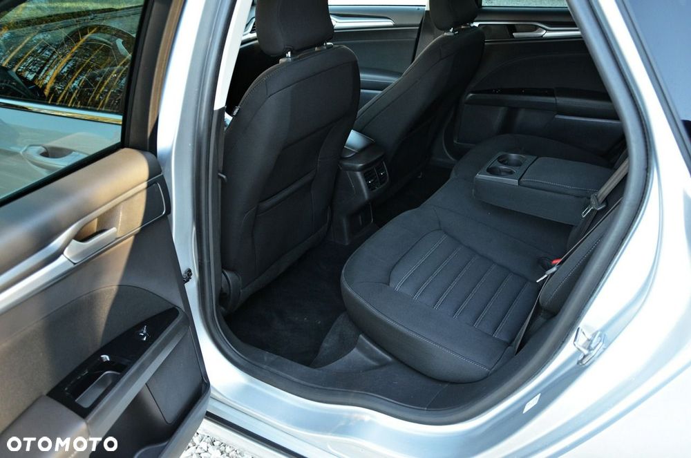 Ford Mondeo 2.0 TDCi STart-Stopp Titanium - 31