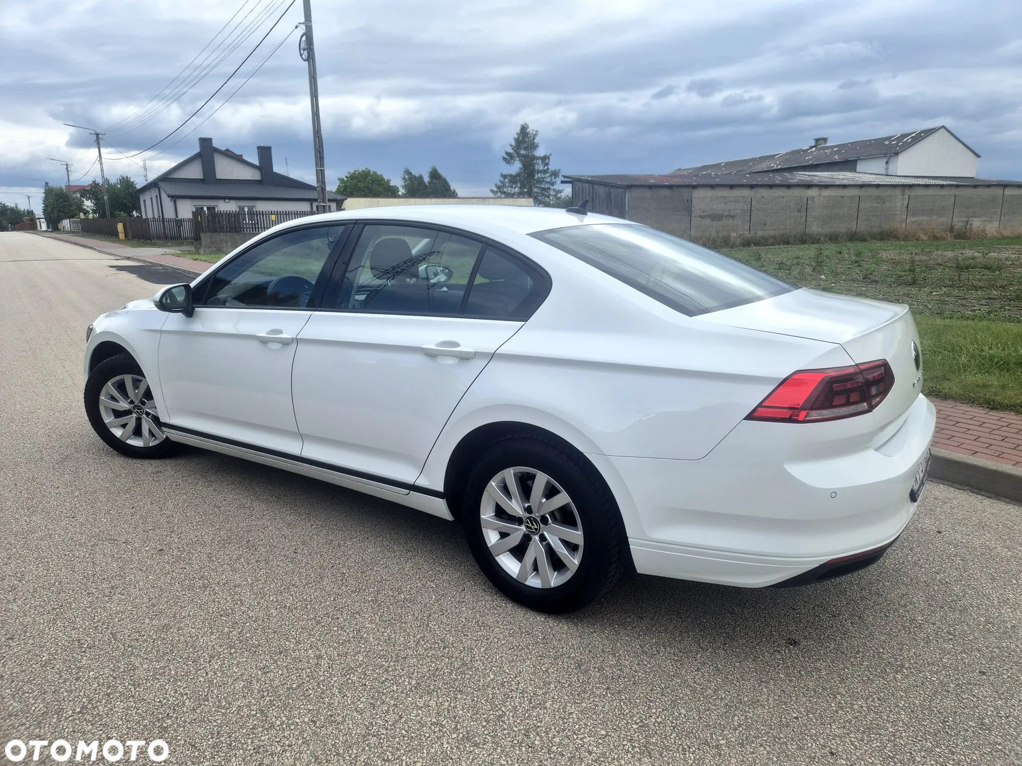 Volkswagen Passat 2.0 TDI EVO Elegance - 2