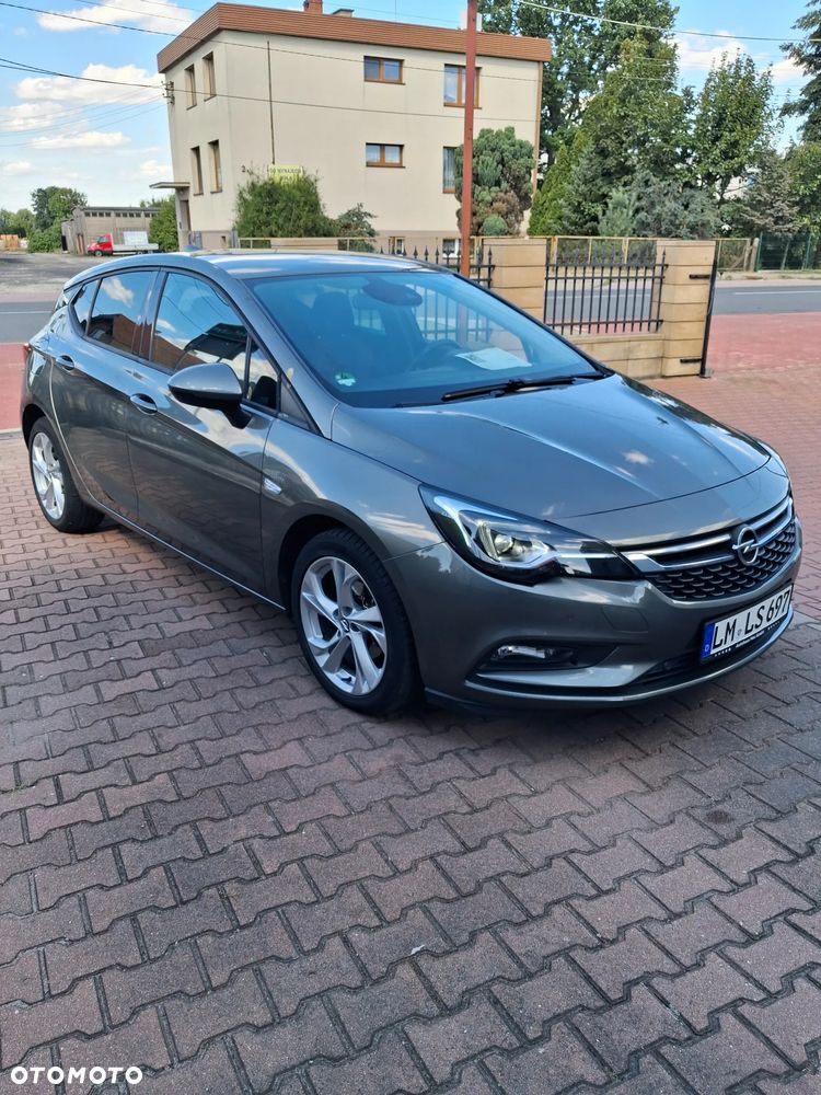 Opel Astra - 2