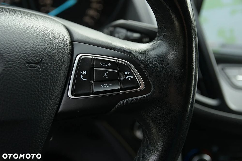 Ford Kuga 2.0 TDCi 4x4 Titanium - 31