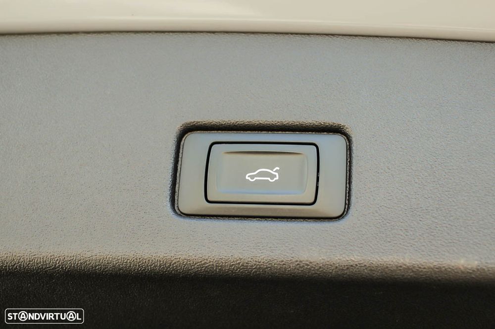 Audi Q4 e-tron 35 - 10